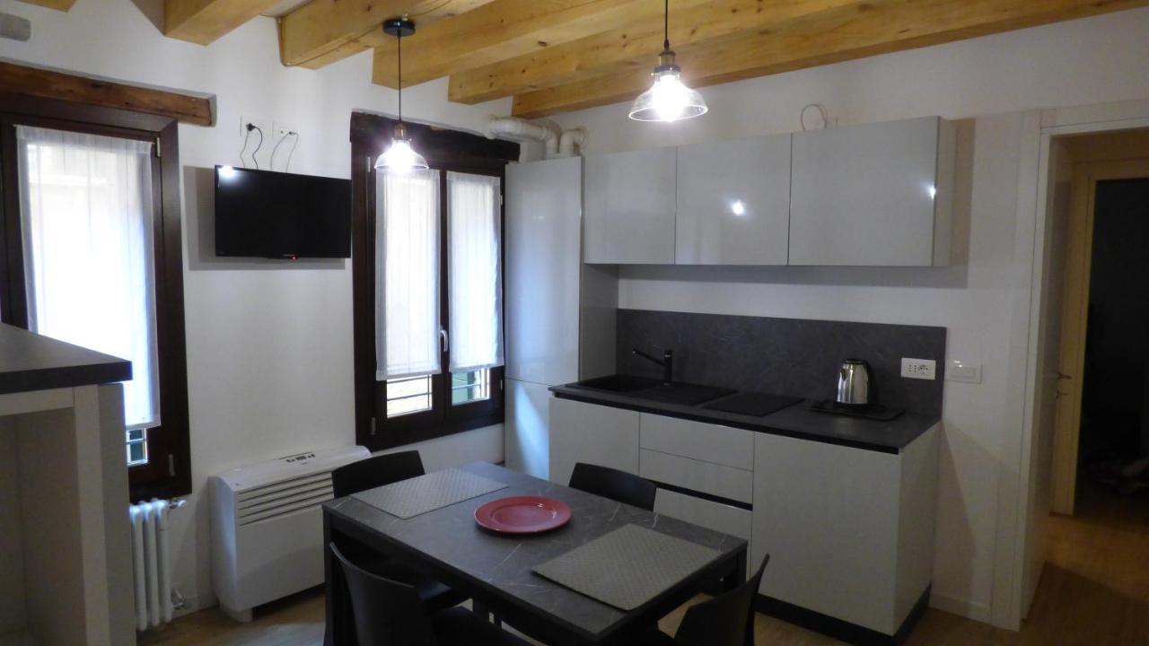 ヴェネツィアCasa Moderna A Due Passi Da Rialtoアパートメント エクステリア 写真
